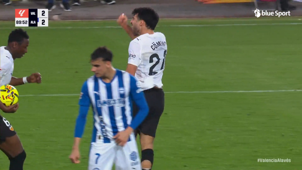 Cömert trifft für Valencia in der 90. Minute zum Ausgleich