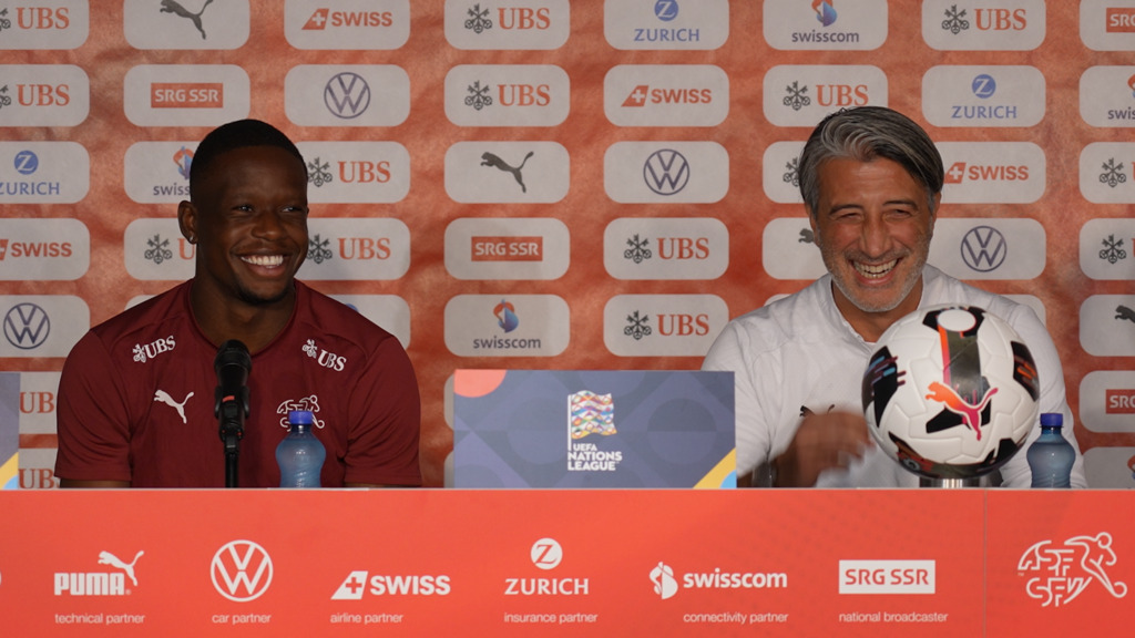 Lustige Captain-Debatte und Übersetzungs-Wirrwar an der Nati-PK