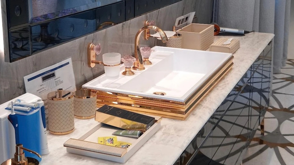 120 Millionen Dollar für Marmor, Medizin und Macht – Die geheime Putin-Residenz am Schwarzen Meer