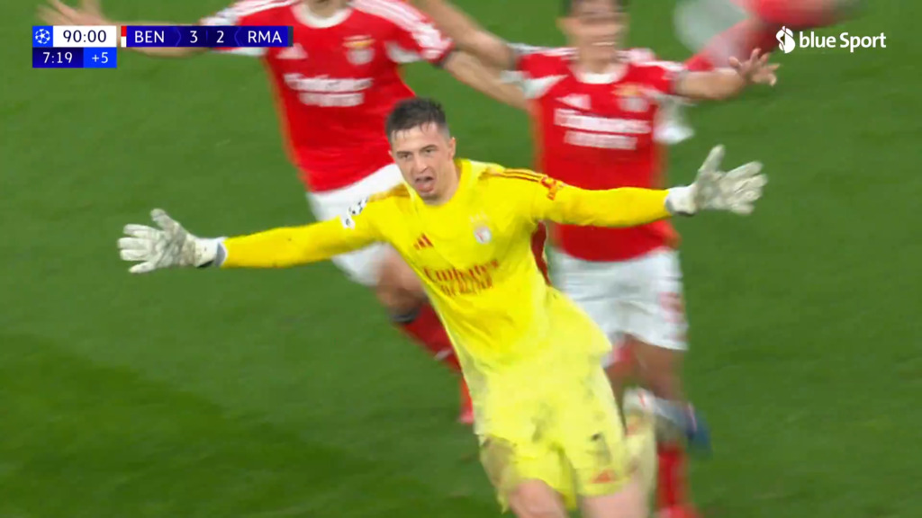 Il portiere del Benfica regala ai suoi i Playoff nei recuperi