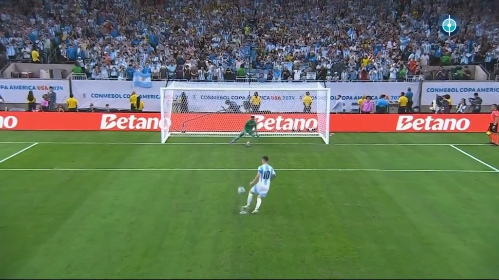 Panenka an die Latte: Messi scheitert kläglich vom Punkt