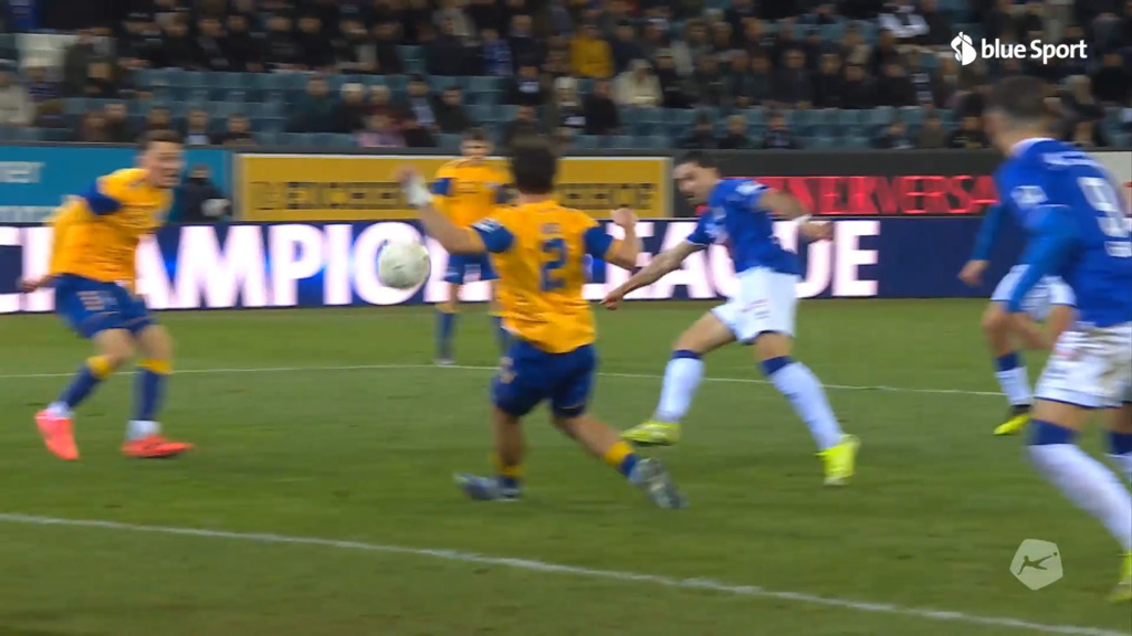 VAR-Fehler in Luzern – TV-Bilder zeigen: Der Ball war nicht am Arm