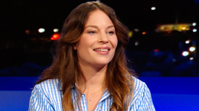 LÄSSER - Die Talkshow mit Anna Rossinelli