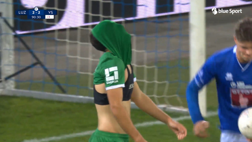 90.+1' Minute: Unglücksrabe Marques trifft ins eigene Tor