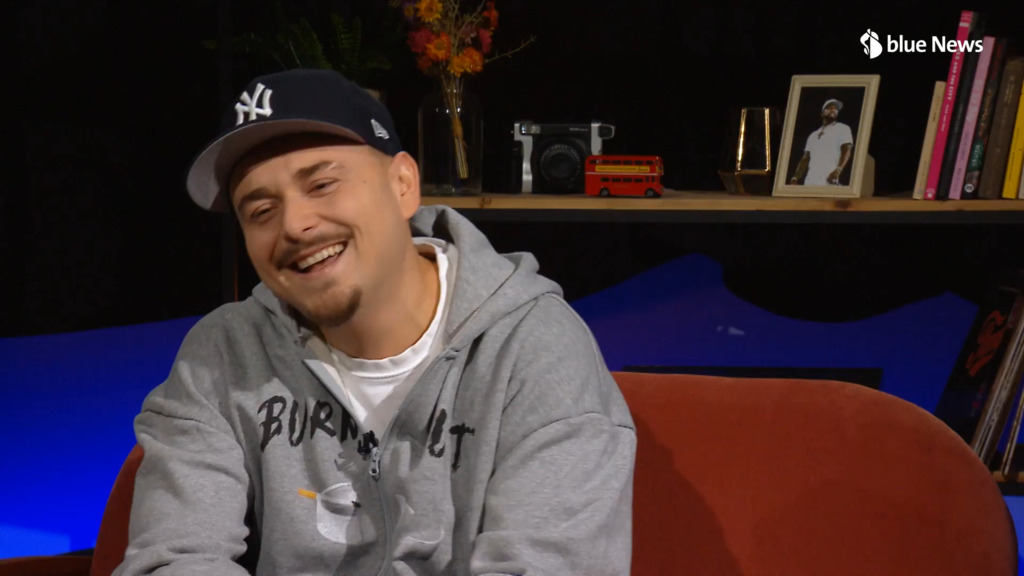 Rapper EAZ verliebt sich jeden Tag aufs Neue in seine Freundin