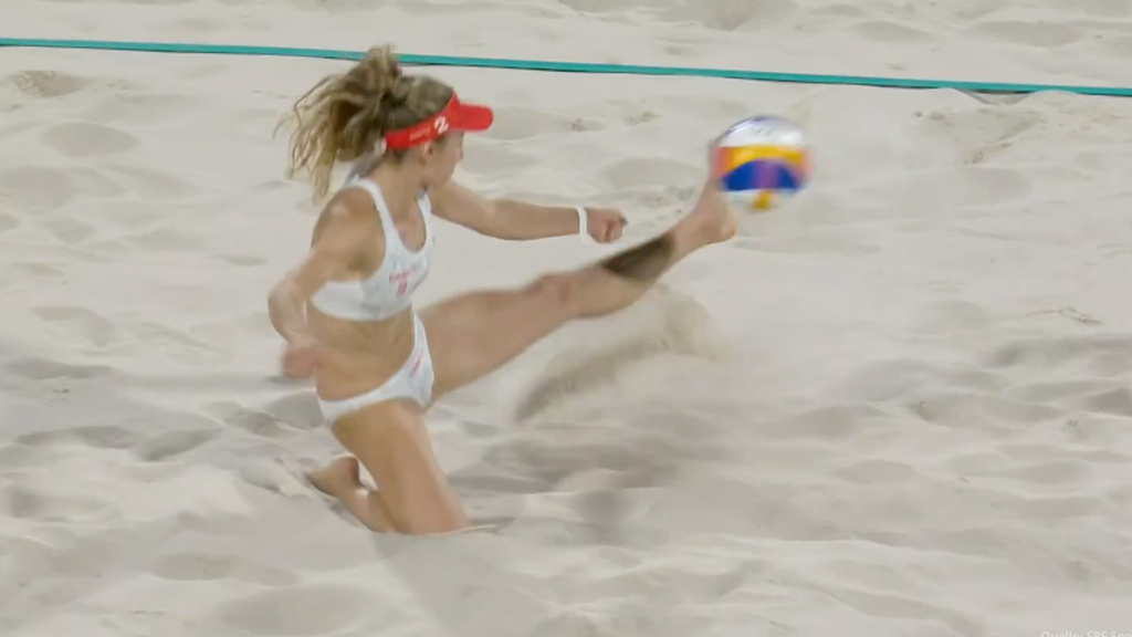 Nina Brunner rettet wie eine Fussballerin