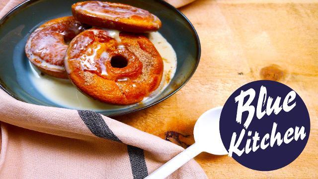 Apfelküchlein mit Vanillesauce