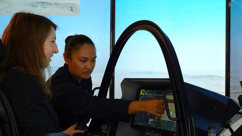 Looping, Kampfeinsatz und ein mulmiges Gefühl: Der Kampfjet F-35 im Testflug