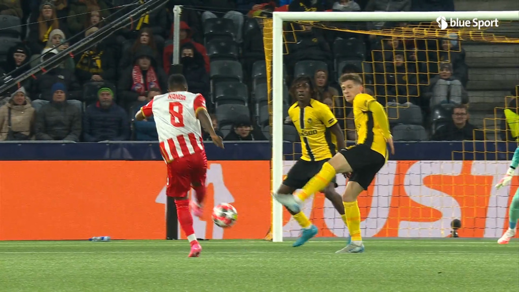 69. Minute: Kanga bringt Roter Stern mit Traumkiste in Front