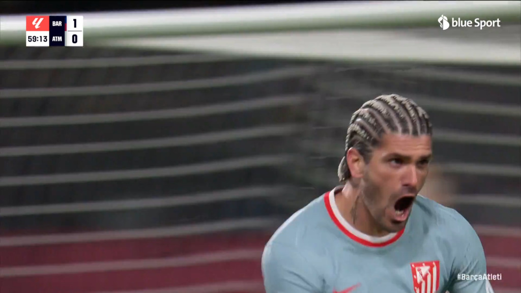 60. Minute: Aus dem Nichts markiert Atlético den Ausgleich