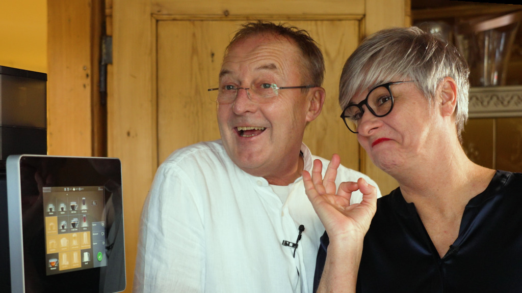 Regula Esposito und Fredy Bickel: Die Neu-Gastronomen scheitern an der Kaffeemaschine – doch sie nehmen's mit Humor
