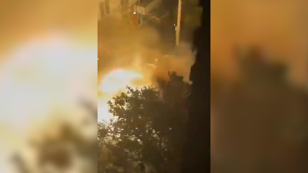 Im Video: Auto explodiert mitten in New York und löst Feuerball aus – sieben Verletzte