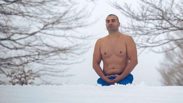 Kälte statt Komfortzone – Der «Iceman» aus Serbien – Wie Vladimir im Eis seinen Frieden findet