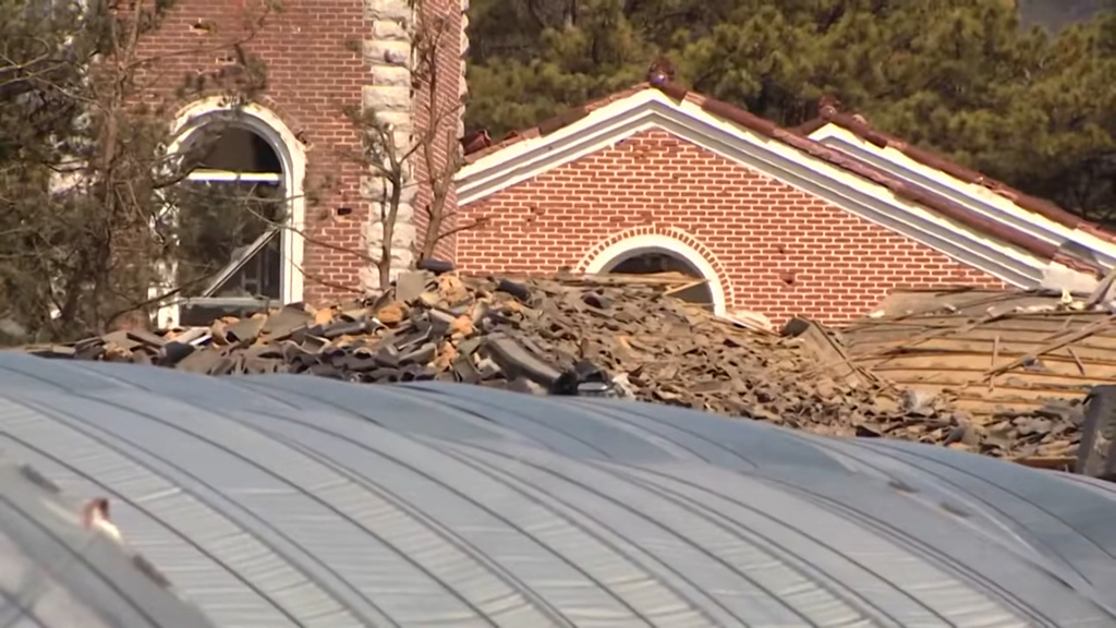 Südkoreanischer Kampfpilot wirft versehentlich Bomben ab