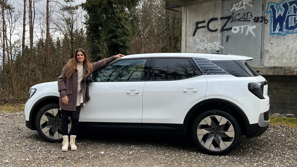 Jetzt ein VW - Cyndie testet den neuen Ford Explorer (2025)