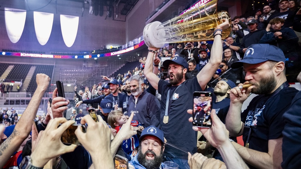 National League : Zurich accueilli en héros par ses fans