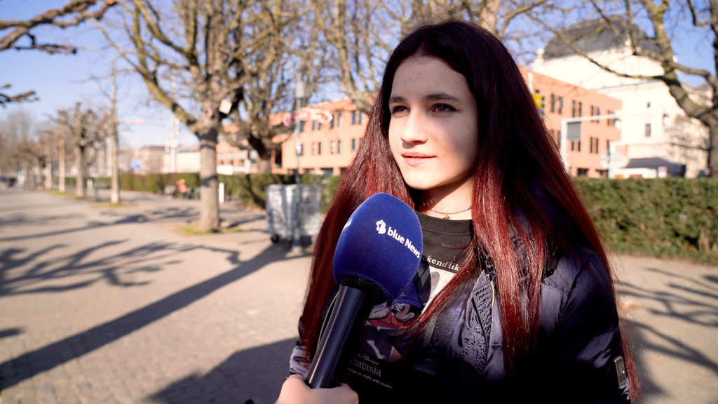 blue News fragt nach: «Bei Bargeld weiss ich, wie viel ich ausgebe»