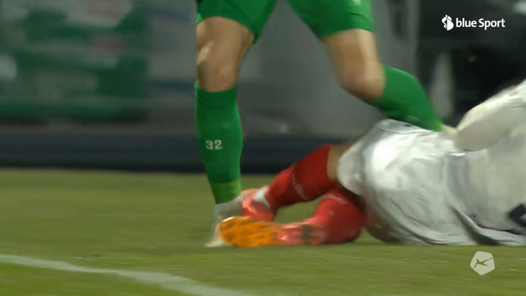 Schättin senst Sauthier um – Rot