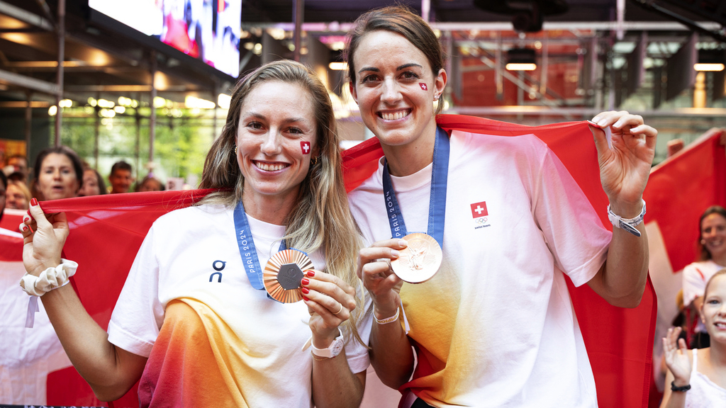 Paris 2024 - Beachvolley : Hüberli et Brunner en bronze à la Maison suisse
