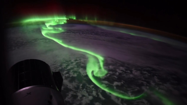 Atemberaubende Perspektive: NASA-Astronautin filmt Polarlichter aus dem All