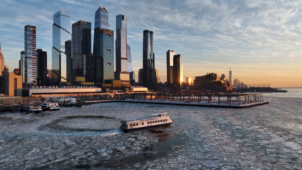 Eisschollen in New York – Extremkälte verwandelt Hudson River in Polarmeer 