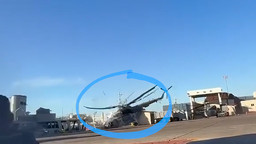 Schockmoment in Mexiko - Marine-Helikopter stürzt Sekunden nach dem Start ab