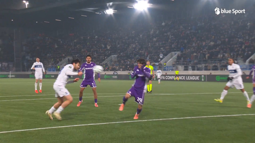 Sigua machts mit Köpfchen – Lausanne führt gegen Fiorentina