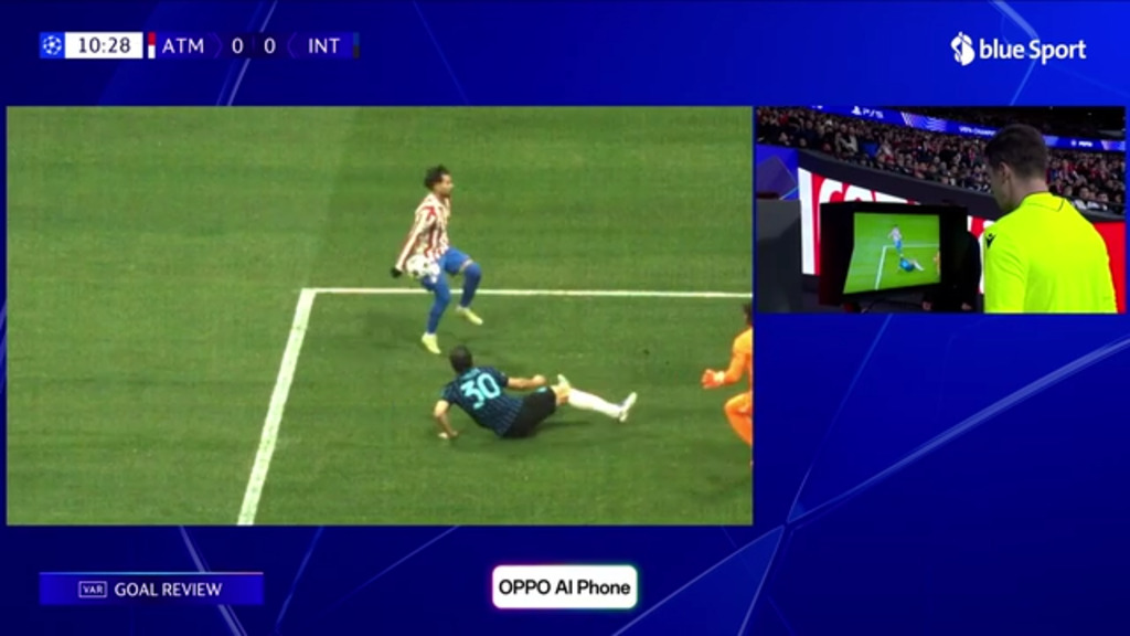 Urs Meier: «Der Ball ist klar an der Hand»