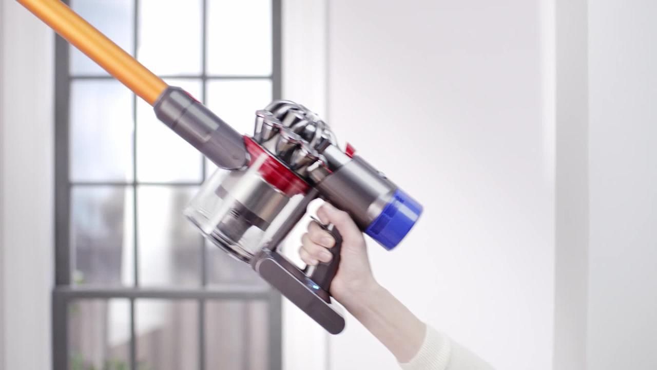 Dyson V8™ Cordless Vacuum Cleaner Overview | Dyson Singapore