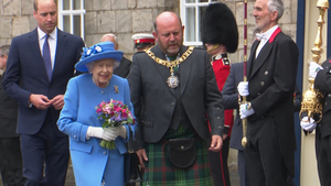 Ceremony Of The Keys: 5 SCOTS Welcome The Queen To Scotland