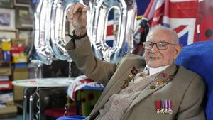 D-Day Veteran Receives 2,700 Cards On 100th Birthday