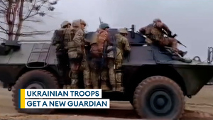 Guardian: Ukrainian soldiers show off their new American-made wheels 
