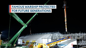 HMS Victory's masts removed in delicate operation