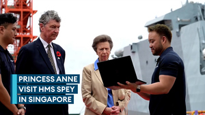 Princess Anne lays wreath at Kranji War Cemetery and met Royal Navy personnel
