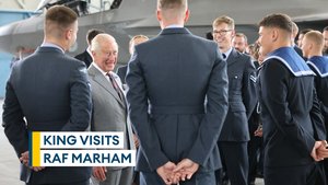 King meets aviators involved in protecting British bases in Cyprus