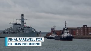 HMS Richmond towed out of Devonport ahead of scrapping