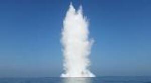 Navy Divers Detonate 1000kg German Bomb