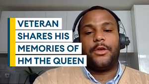 Ex-Grenadier Guard recalls seeing Queen trying to get corgis in the car