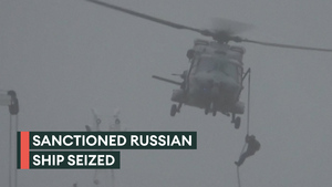 French forces capture a Russian oil tanker with UK support 