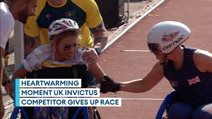 Invictus Games: Heartwarming moment Team UK competitor helps Jordanian to the finish line