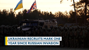 Ukrainian recruits and UK troops commemorate one year anniversary of Russian invasion