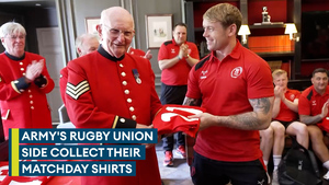 Army's rugby players pick up matchday shirts from Chelsea Pensioners