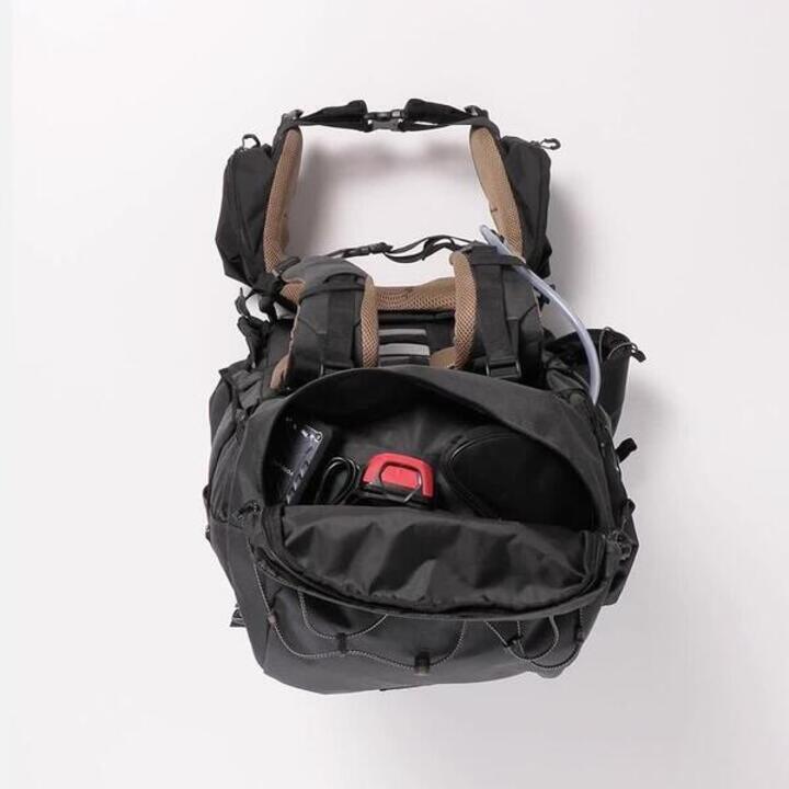 Men’s trekking backpack 50+10L - MT900 Symbium - Video 2
