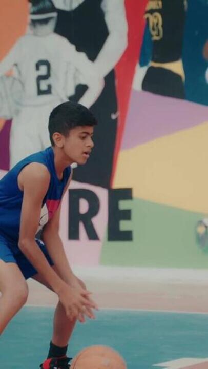 Adult Basketball Match Grip Size 7 - Brown/Orange - Video 2