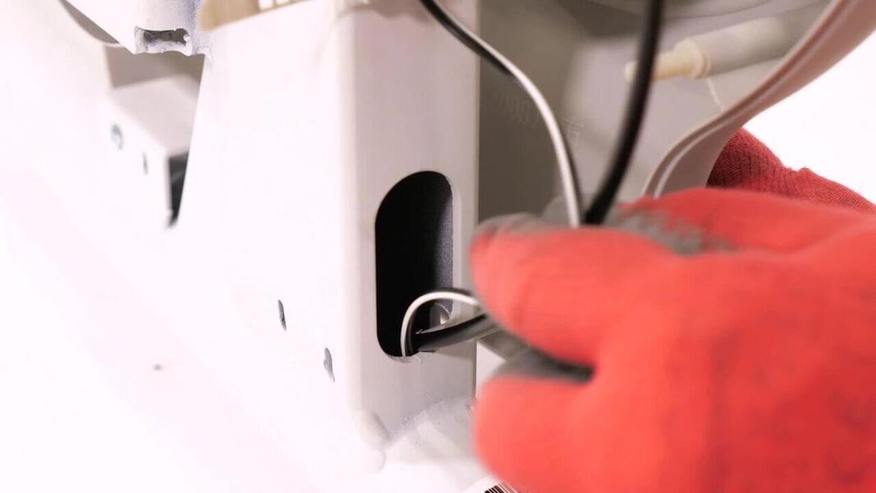 Right Cover Initial 100 - Video 2