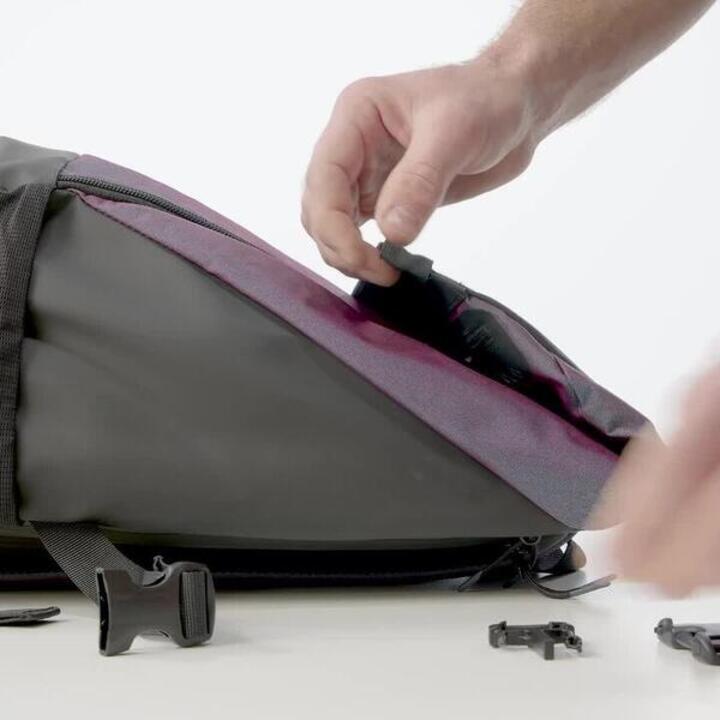 Double pin lock backpack fastening buckle, 25 mm - Video 2