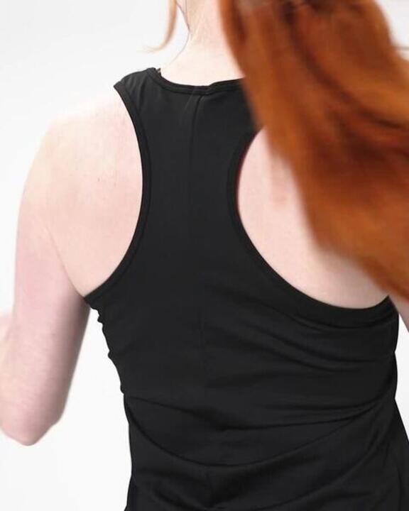Women Gym Tank Top - Black - Video 2