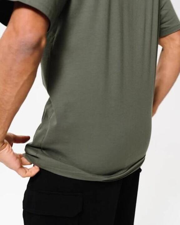 Men's Gym T-Shirt Cotton 500 Essentials-Grey Khaki - Video 2