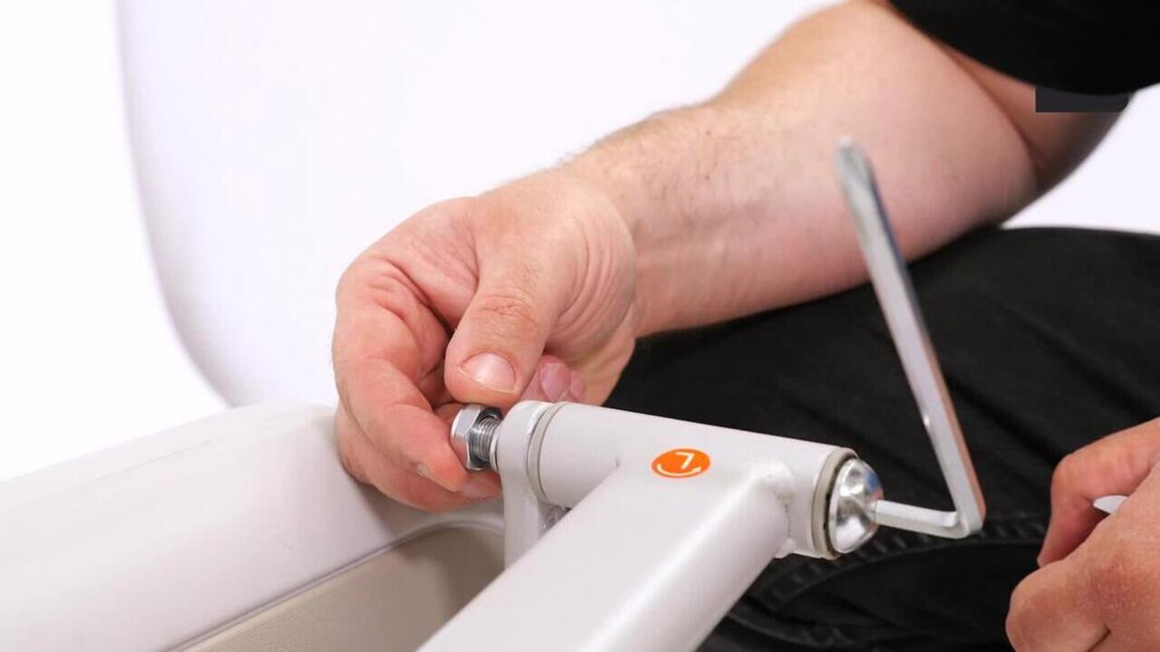 Smart Elliptical with 10 Resistance Level, 4kg Flywheel, Supports upto 110Kg - Video 2