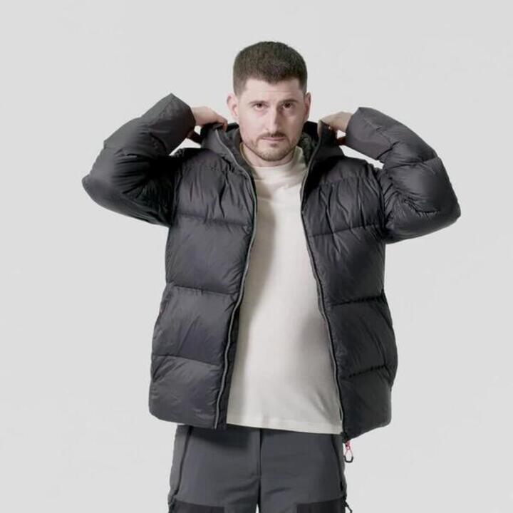 Men Trekking Down Jacket - MT900 -18°C Black - Video 2